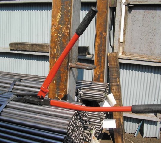 HIT STEEL STRAP CUTTER W/SLIDING HANDLE 